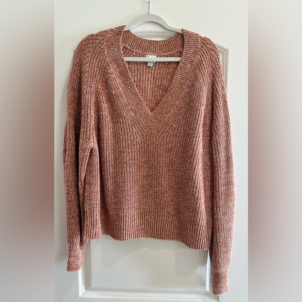 A New Day Large V-Neck Orange Sweater